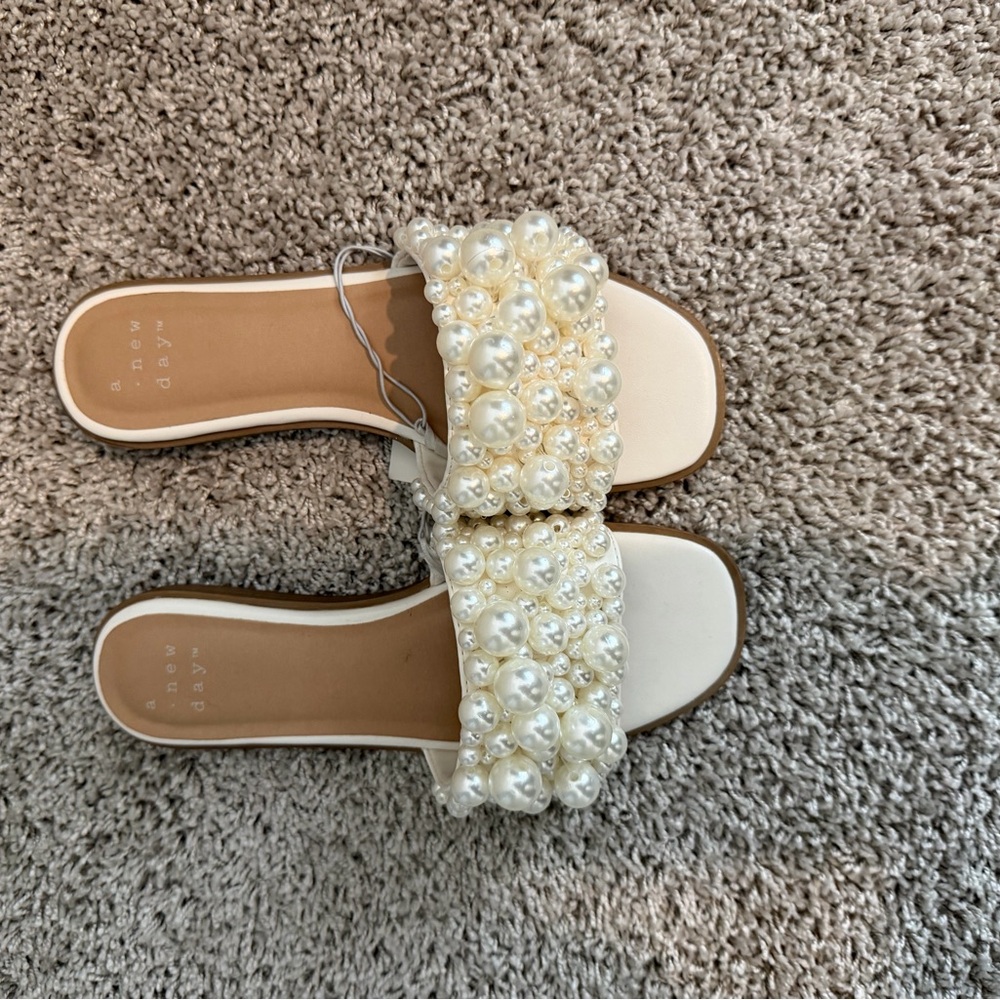 Elegant Pearl Embellished Cream Sandals